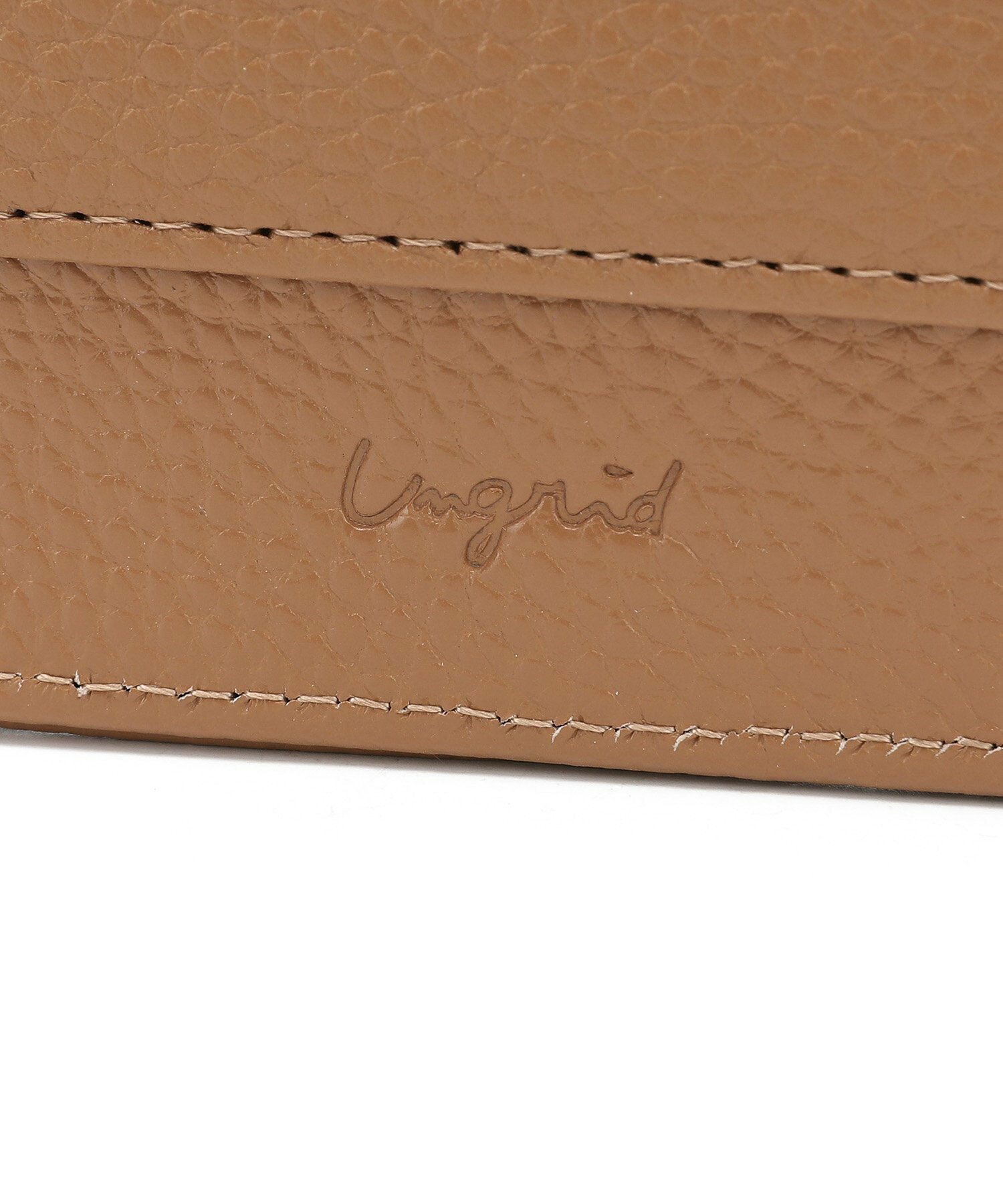 【Ungrid/アングリッド】本革  牛革 スマホ ショルダーウォレット パスポートケース お財布機能付きマルチ ミニショルダーバッグ